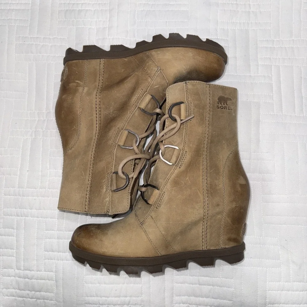 Sorel Joan‎ of Arctic Wedge II Boots, Ash Brown, Women's Size 7.5 US